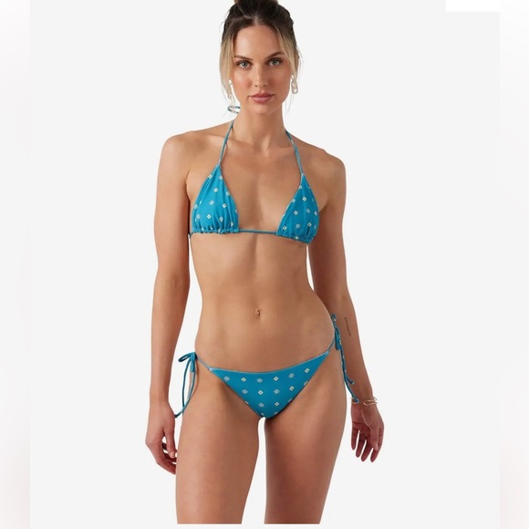 O'Neill delores tile venice revo bikini top size SM new reversible - Picture 1 of 10